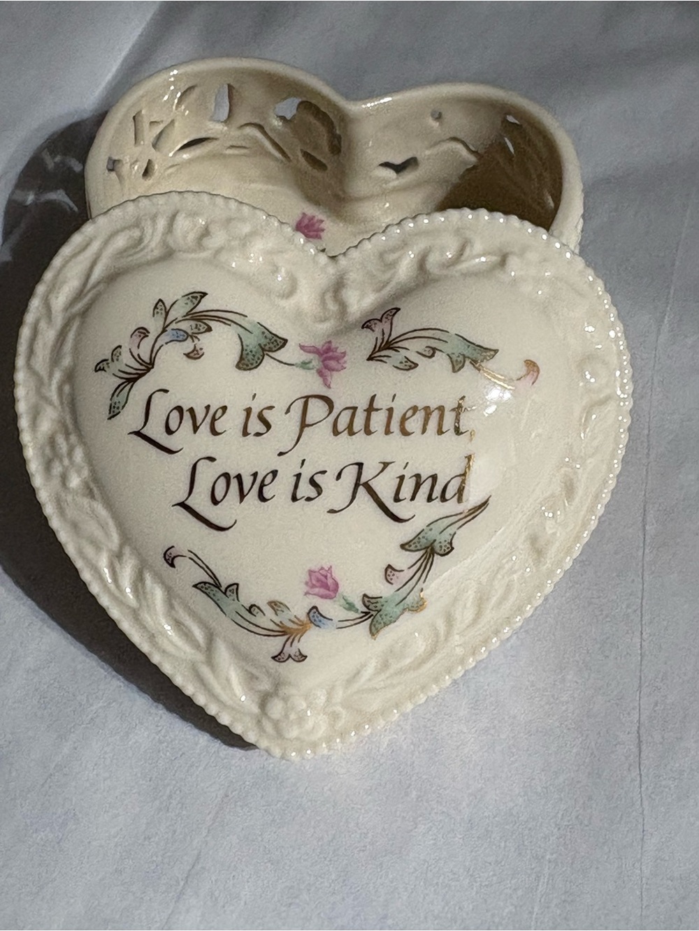 Lenox VintageHeart-Shaped Ceramic Trinket Dish - Ivory with Pastel Floral Script